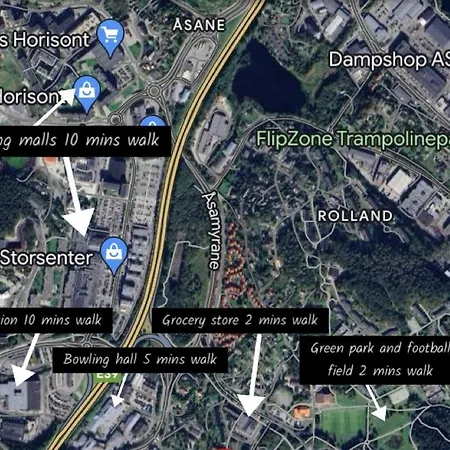 Apartment Spacious, 3 Bedroom House With Parking